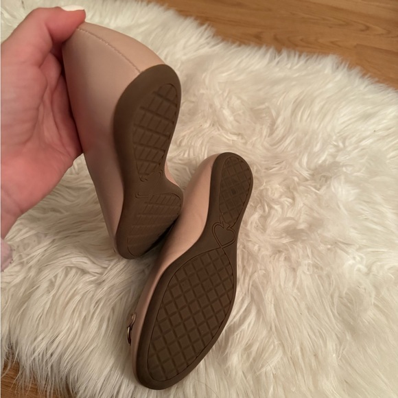 Kate Spades - Picture 3 of 6